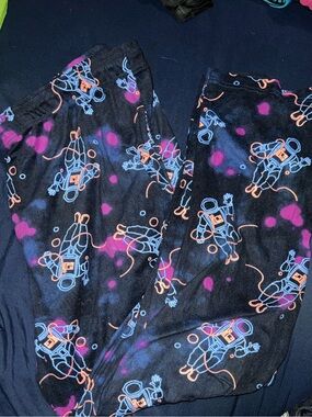 2XL neon Astronaut Print Pajama Pants